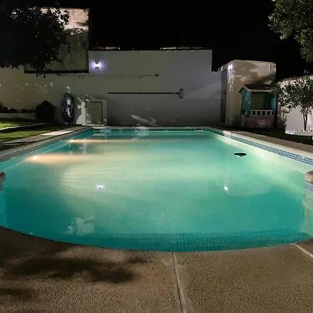 Familiar Relax Con Piscina Holiday home Chiclana de la Frontera