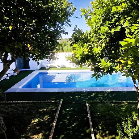 Holiday home Familiar Relax Con Piscina Chiclana de la Frontera